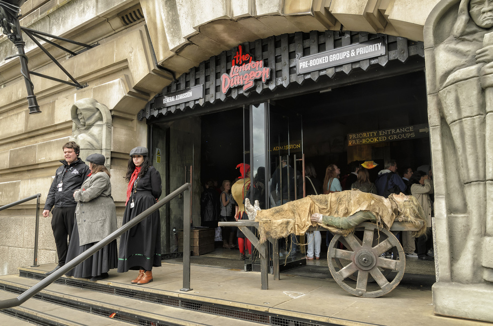 worst london attractions: The London Dungeon, South Bank